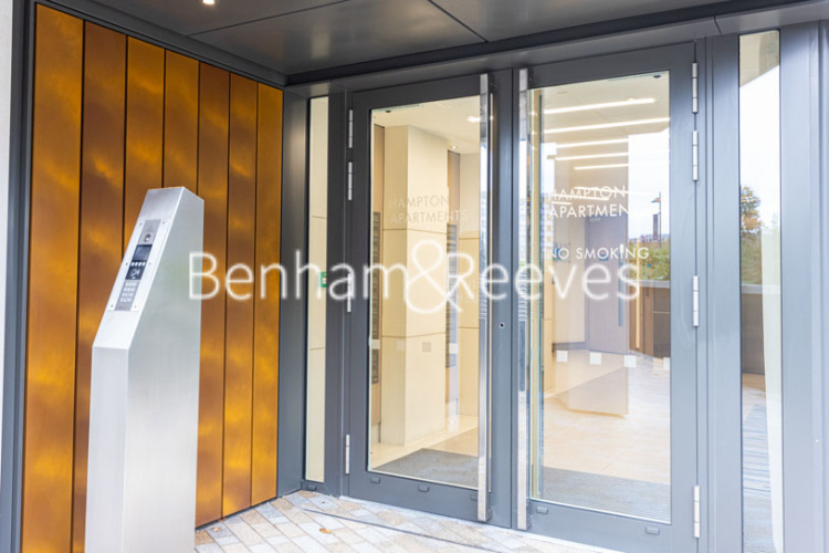 2  bedrooms flat to rent in Duke of Wellington Avenue, Woolwich, SE18-image 25