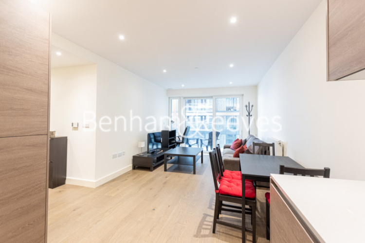 2 bedrooms flat to rent in Duke of Wellington, Woolwich, SE18-image 1