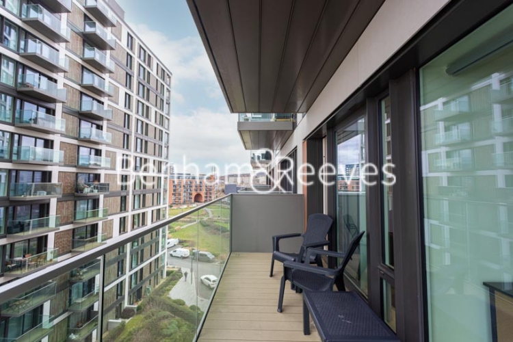 2 bedrooms flat to rent in Duke of Wellington, Woolwich, SE18-image 11