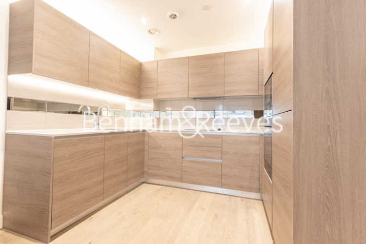 2  bedrooms flat to rent in Duke of Wellington, Woolwich, SE18-image 14