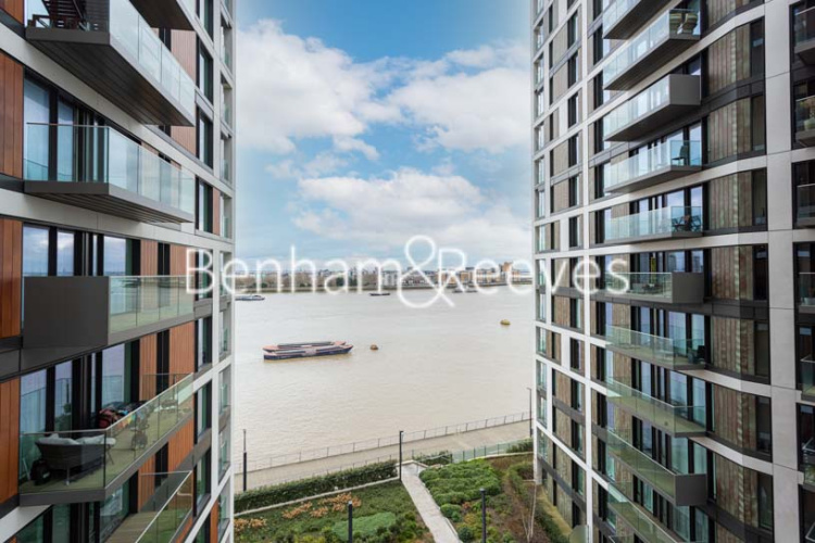 2  bedrooms flat to rent in Duke of Wellington, Woolwich, SE18-image 23