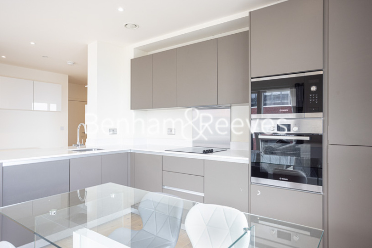 2  bedrooms flat to rent in Royal Arsenal Riverside, Woolwich, SE18-image 2