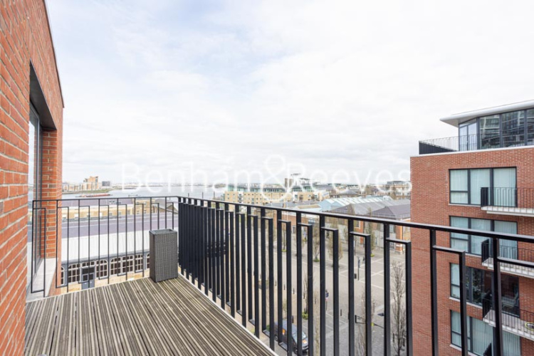 2  bedrooms flat to rent in Royal Arsenal Riverside, Woolwich, SE18-image 5
