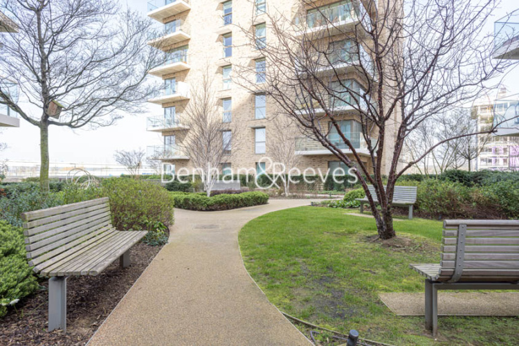 2 bedrooms flat to rent in Pegler Square, Kidbrooke, SE3-image 7