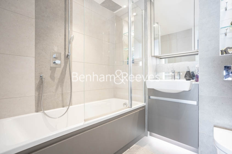 2  bedrooms flat to rent in Duke of Wellington Avenue, Woolwich, SE18-image 4