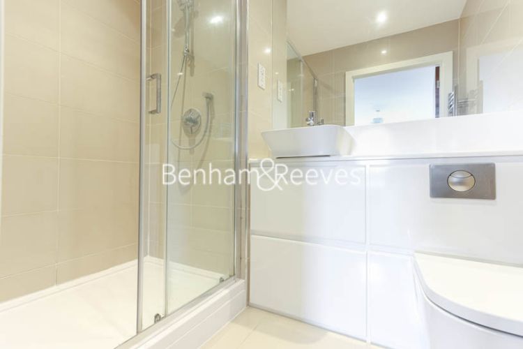 2  bedrooms flat to rent in John Donne Way, Woolwich, SE10-image 4