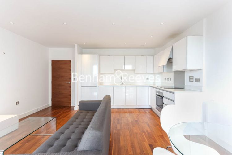 2  bedrooms flat to rent in John Donne Way, Woolwich, SE10-image 8
