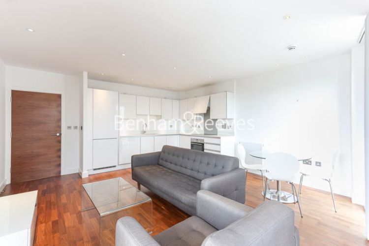 2  bedrooms flat to rent in John Donne Way, Woolwich, SE10-image 19