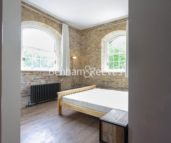 1  bedroom flat to rent in Marlborough Road, Woolwich, SE18-image 3