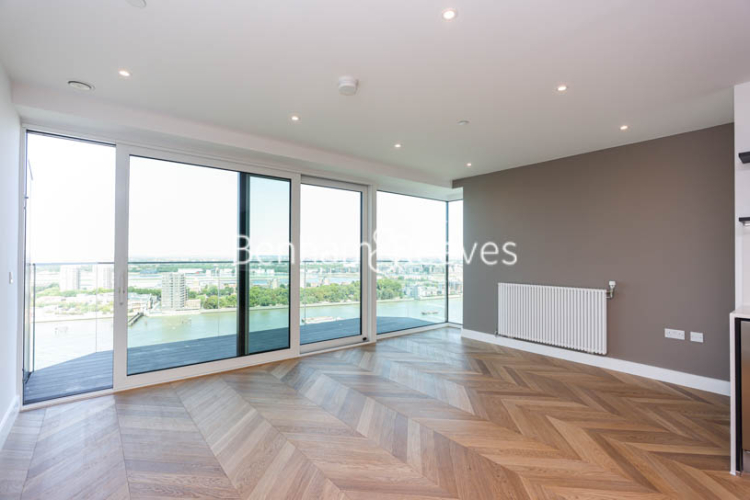 3  bedrooms flat to rent in Brigadier Walk, Royal Arsenal Riverside, SE18-image 1