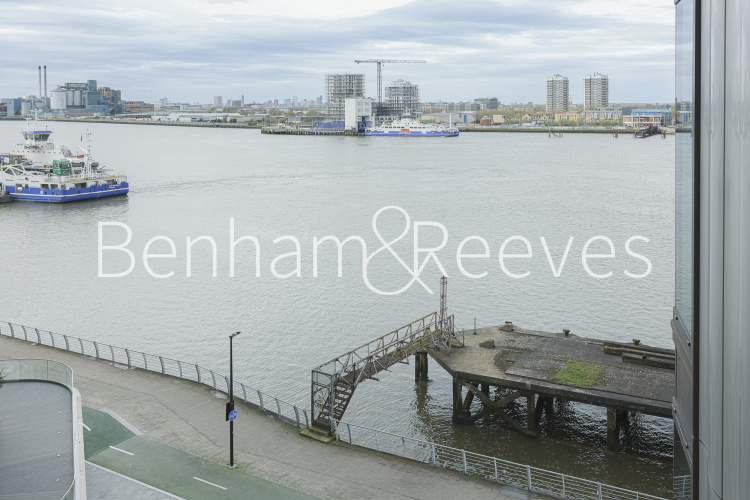 1  bedroom flat to rent in Brigadier Walk, Royal Arsenal Riverside, SE18-image 12