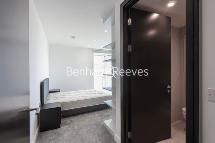 2 bedrooms flat to rent in Brigadier Walk, Royal Arsenal Riverside, SE18-image 20