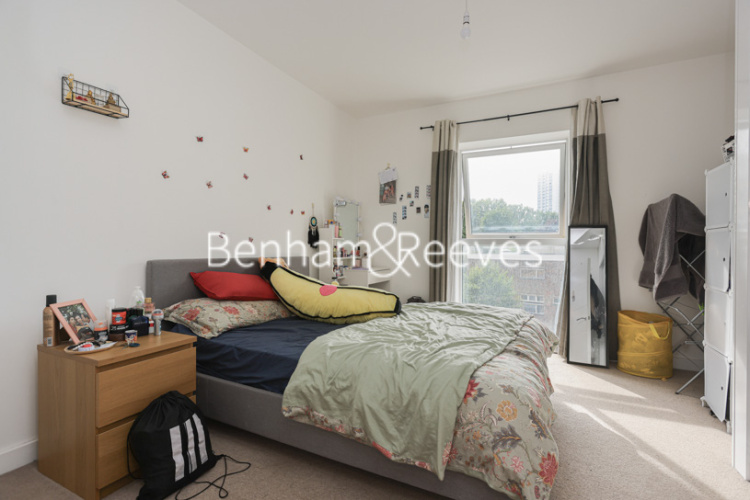 1  bedroom flat to rent in Sandy Hill Road, Woolwich, SE18-image 3