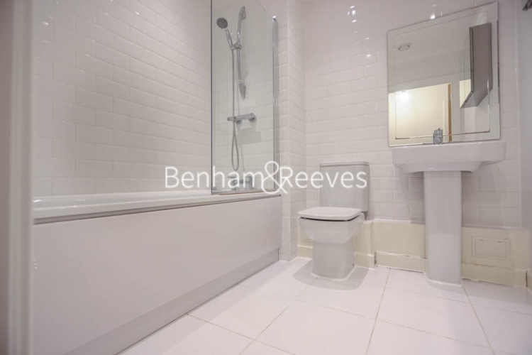 1  bedroom flat to rent in Barge Walk, Woolwich, SE10-image 4