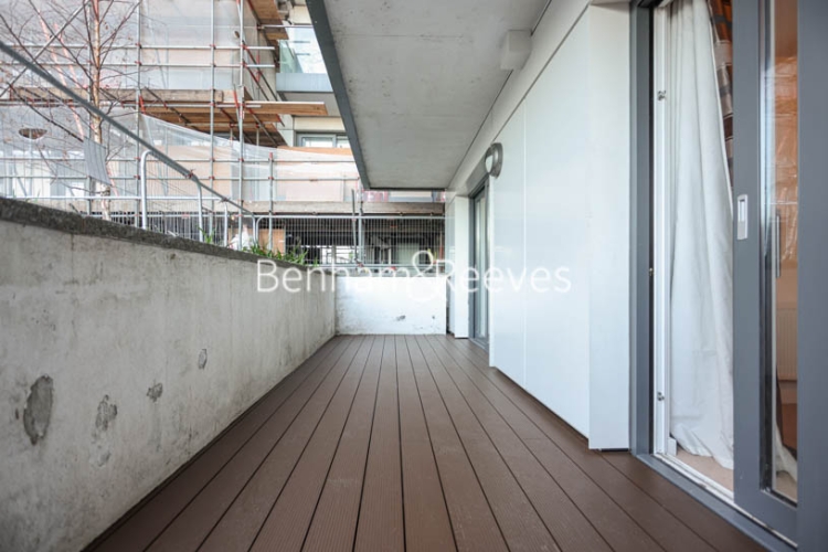 1  bedroom flat to rent in Barge Walk, Woolwich, SE10-image 5