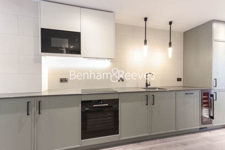 2 bedrooms flat to rent in Windsor Square, Woolwich, SE18-image 2