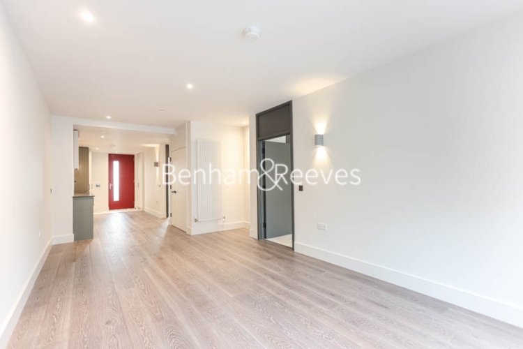 2 bedrooms flat to rent in Windsor Square, Woolwich, SE18-image 13