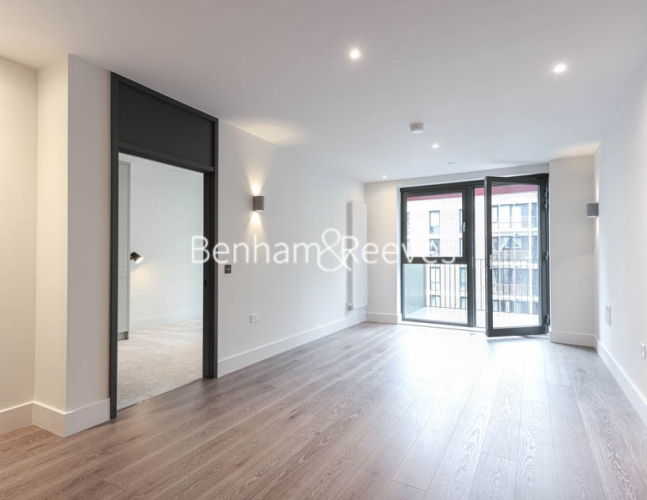 2  bedrooms flat to rent in Windsor Square, Woolwich, SE18-image 14