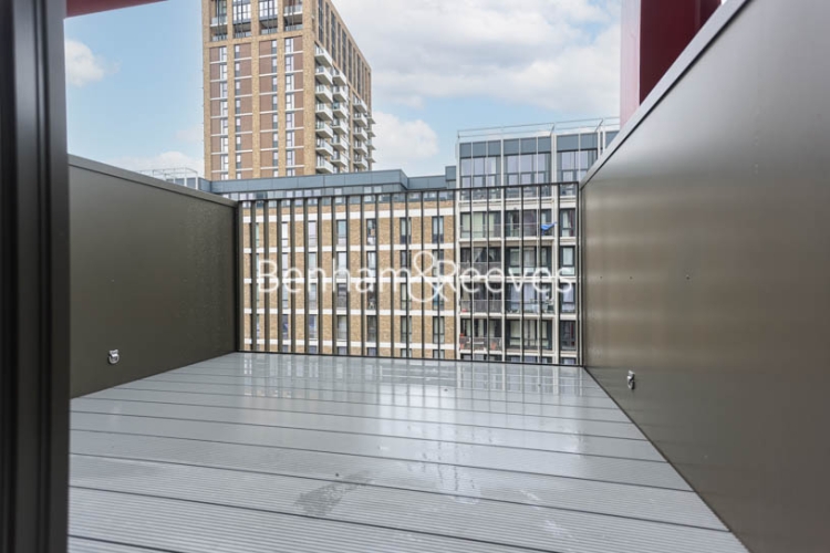2  bedrooms flat to rent in Windsor Square, Woolwich, SE18-image 19