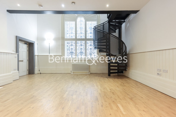 1  bedroom flat to rent in Arsenal Way, Royal Arsenal Riverside, SE18-image 14