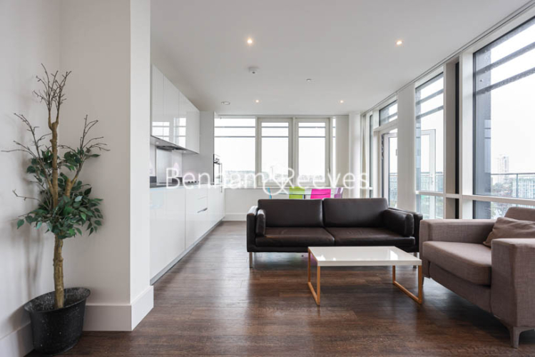 3  bedrooms flat to rent in Plumstead Road, Woolwich, SE18-image 1