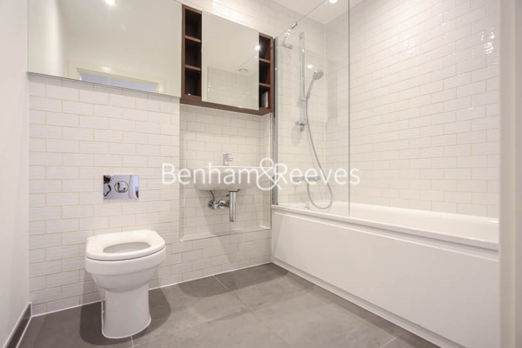 3  bedrooms flat to rent in Plumstead Road, Woolwich, SE18-image 9