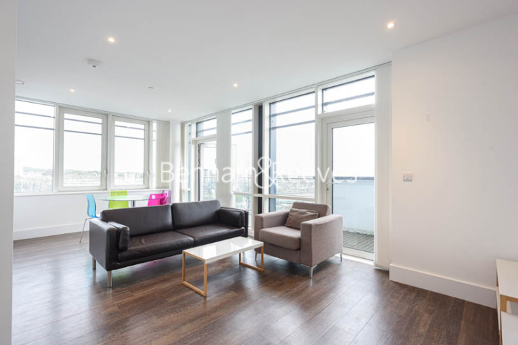 3 bedrooms flat to rent in Royal Arsenal Riverside, Woolwich, SE18-image 19