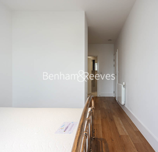 3  bedrooms flat to rent in Plumstead Road, Woolwich, SE18-image 21