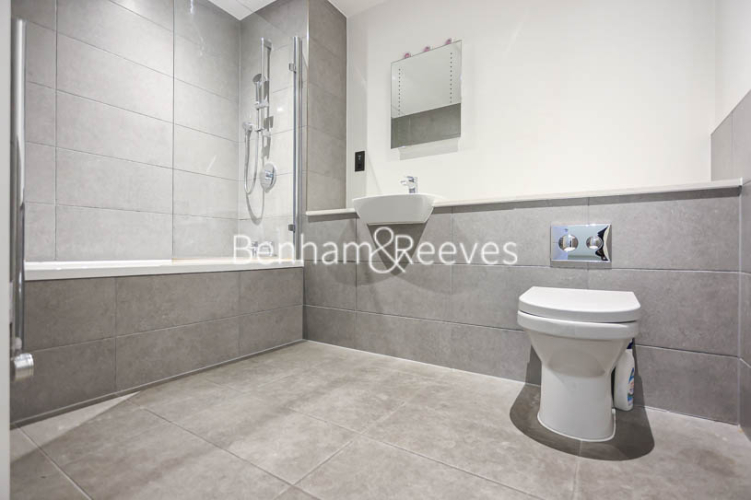 1  bedroom flat to rent in Polytechnic Street, Woolwich, SE18-image 4