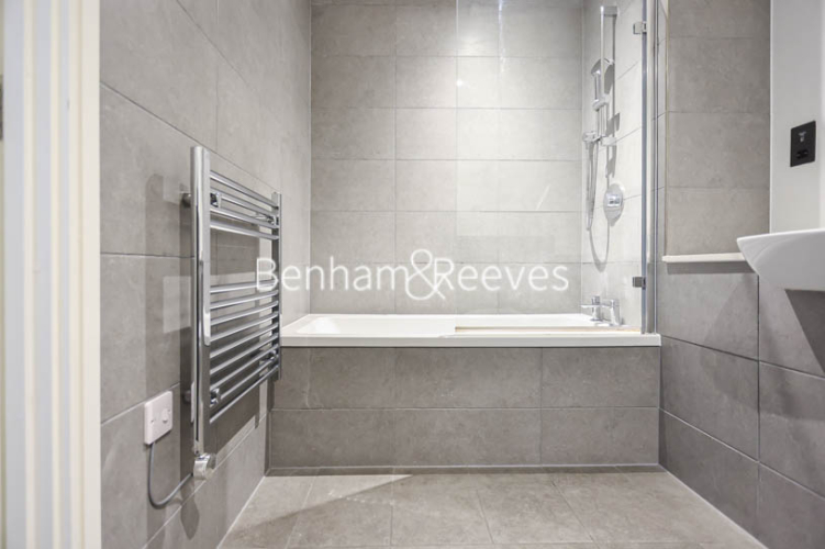 1  bedroom flat to rent in Polytechnic Street, Woolwich, SE18-image 9