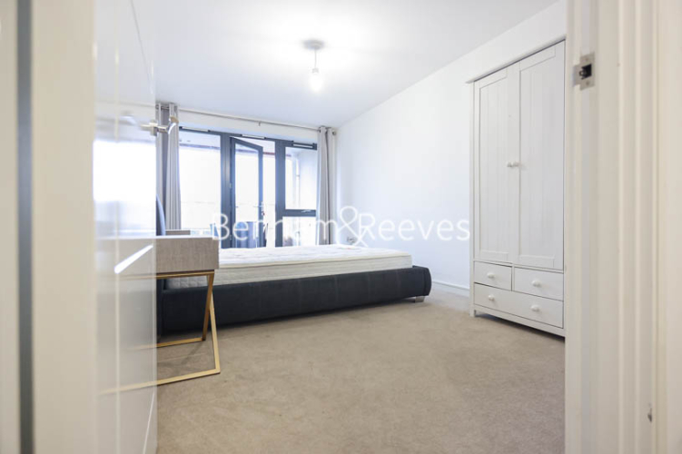 1 bedroom flat to rent in Polytechnic Street, Woolwich, SE18-image 14