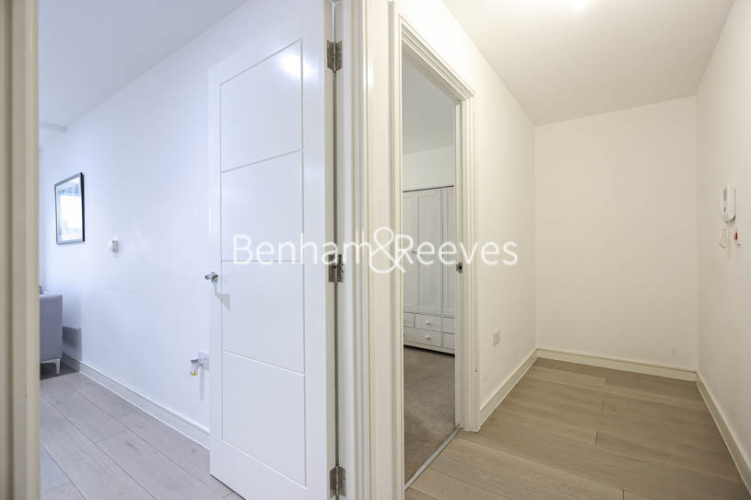 1 bedroom flat to rent in Polytechnic Street, Woolwich, SE18-image 15