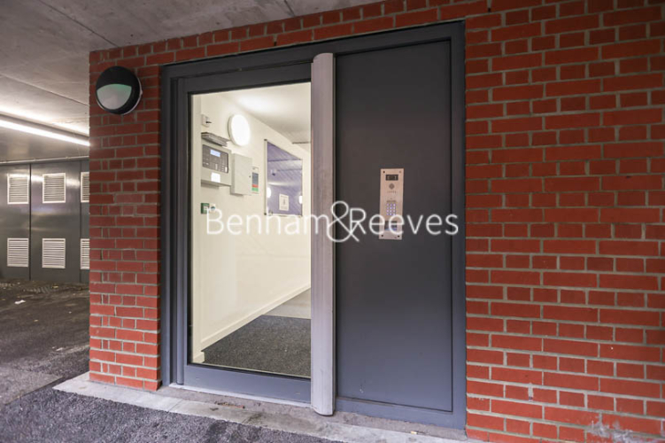 1  bedroom flat to rent in Polytechnic Street, Woolwich, SE18-image 16