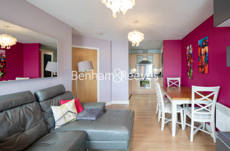 2  bedrooms flat to rent in Portland Place, Greenhithe, DA9-image 8