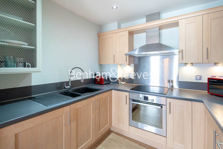 2 bedrooms flat to rent in Portland Place, Greenhithe, DA9-image 9