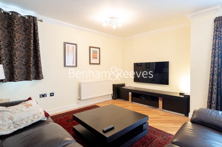 2 bedrooms flat to rent in Erebus Drive, Woolwich, SE28-image 13