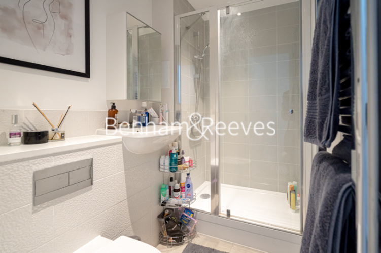 2  bedrooms flat to rent in Brunwell Avenue, Woolwich, SE18-image 9