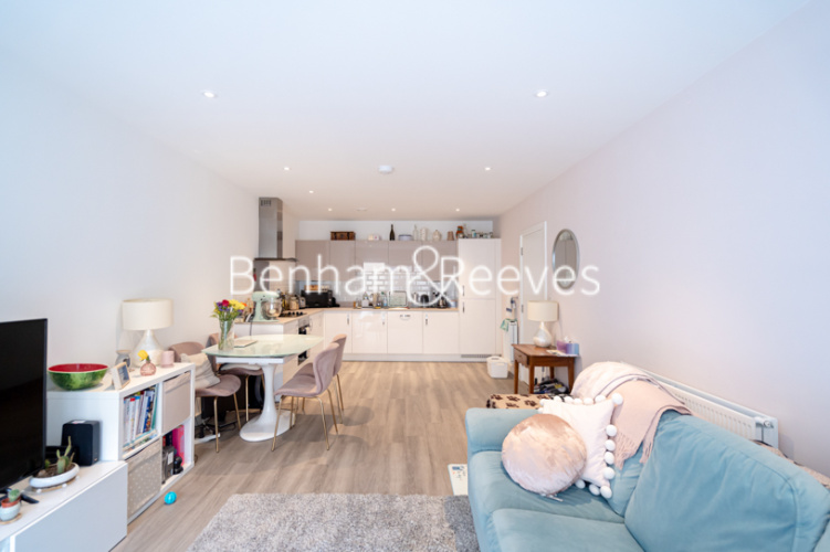 2  bedrooms flat to rent in Brunwell Avenue, Woolwich, SE18-image 17