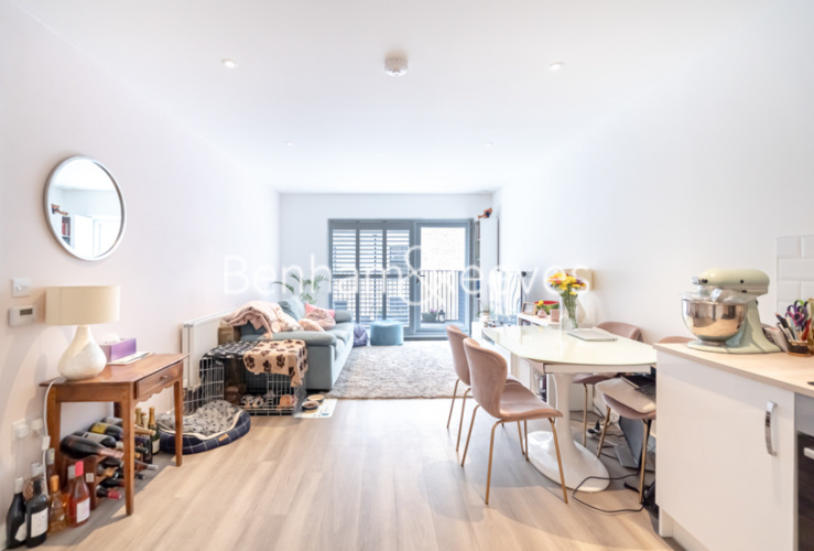 2  bedrooms flat to rent in Brunwell Avenue, Woolwich, SE18-image 18