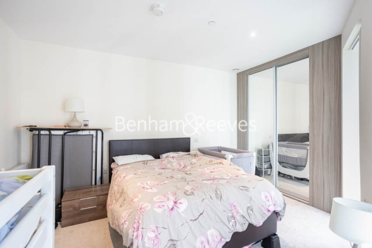 1 bedroom flat to rent in Duke Of Wellington Avenue, Woolwich, SE18-image 3