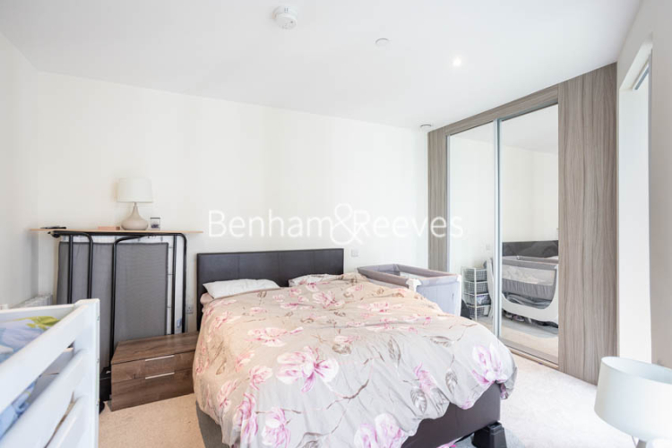 1  bedroom flat to rent in Duke Of Wellington Avenue, Woolwich, SE18-image 3