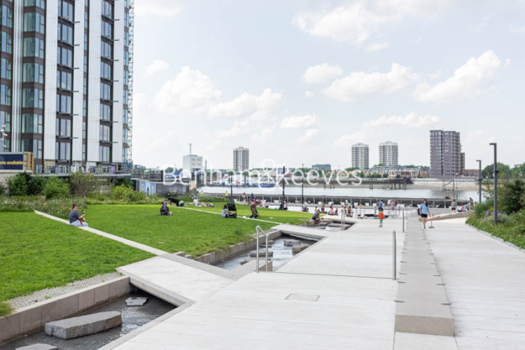 1  bedroom flat to rent in Duke Of Wellington Avenue, Woolwich, SE18-image 14