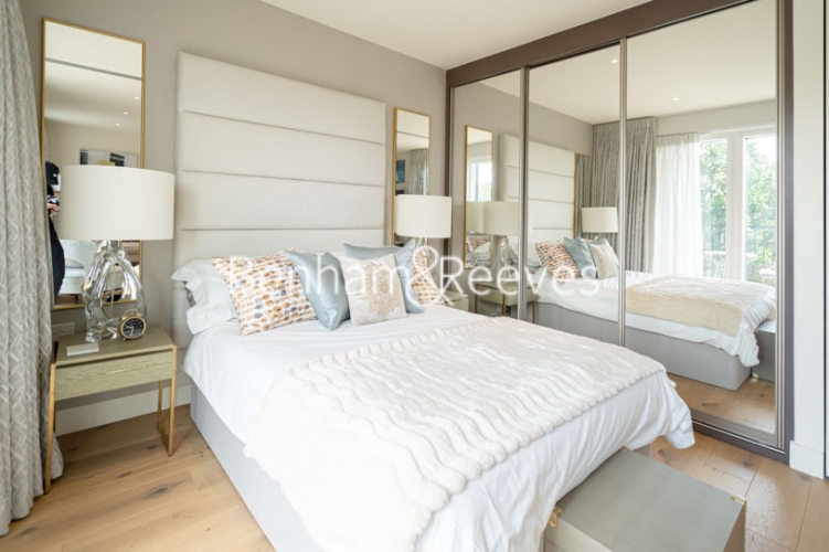1 bedroom flat to rent in Royal Arsenal Riverside, Thunderer Walk, SE18-image 3