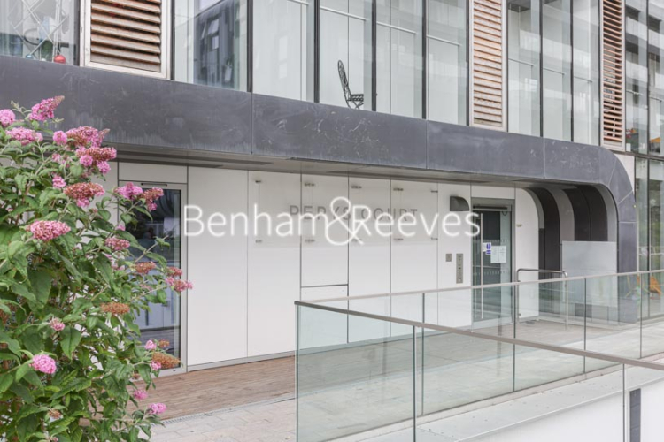 2  bedrooms flat to rent in Love Lane, Woolwich Central, SE18-image 24