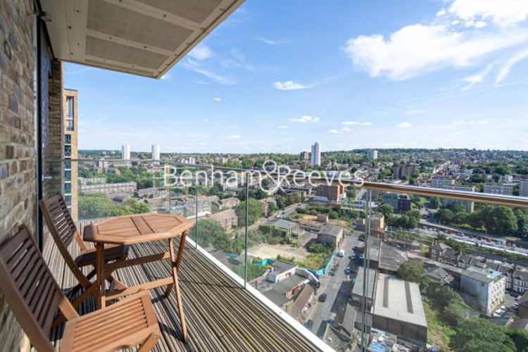 2  bedrooms flat to rent in Plumstead Road, Woolwich, SE18-image 6