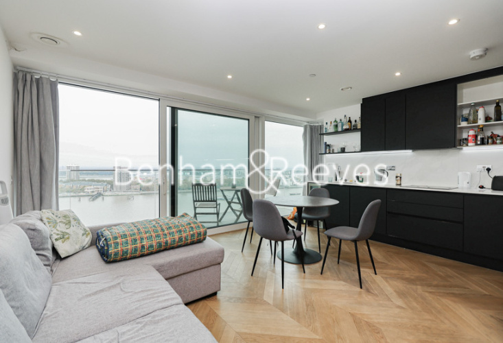 2  bedrooms flat to rent in Brigadier Walk, Royal Arsenal Riverside, SE18-image 12