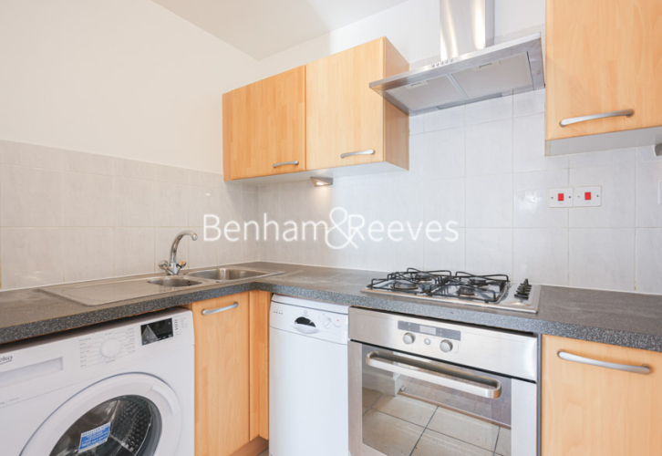 2 bedrooms flat to rent in Tideslea Path, Woolwich, SE28-image 7