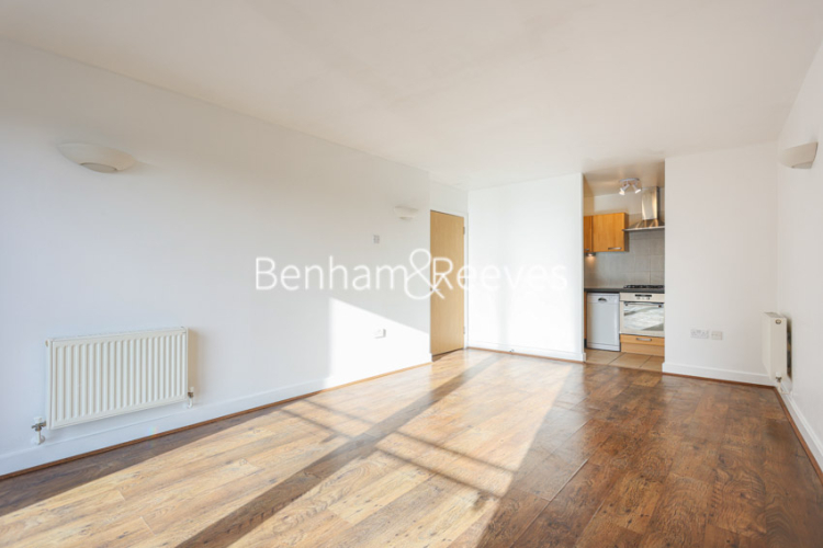 2 bedrooms flat to rent in Tideslea Path, Woolwich, SE28-image 11