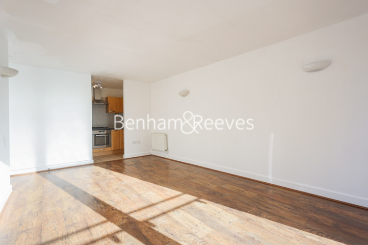 2  bedrooms flat to rent in Tideslea Path, Woolwich, SE28-image 14