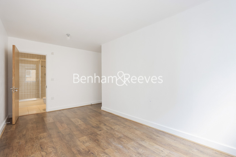2 bedrooms flat to rent in Tideslea Path, Woolwich, SE28-image 16